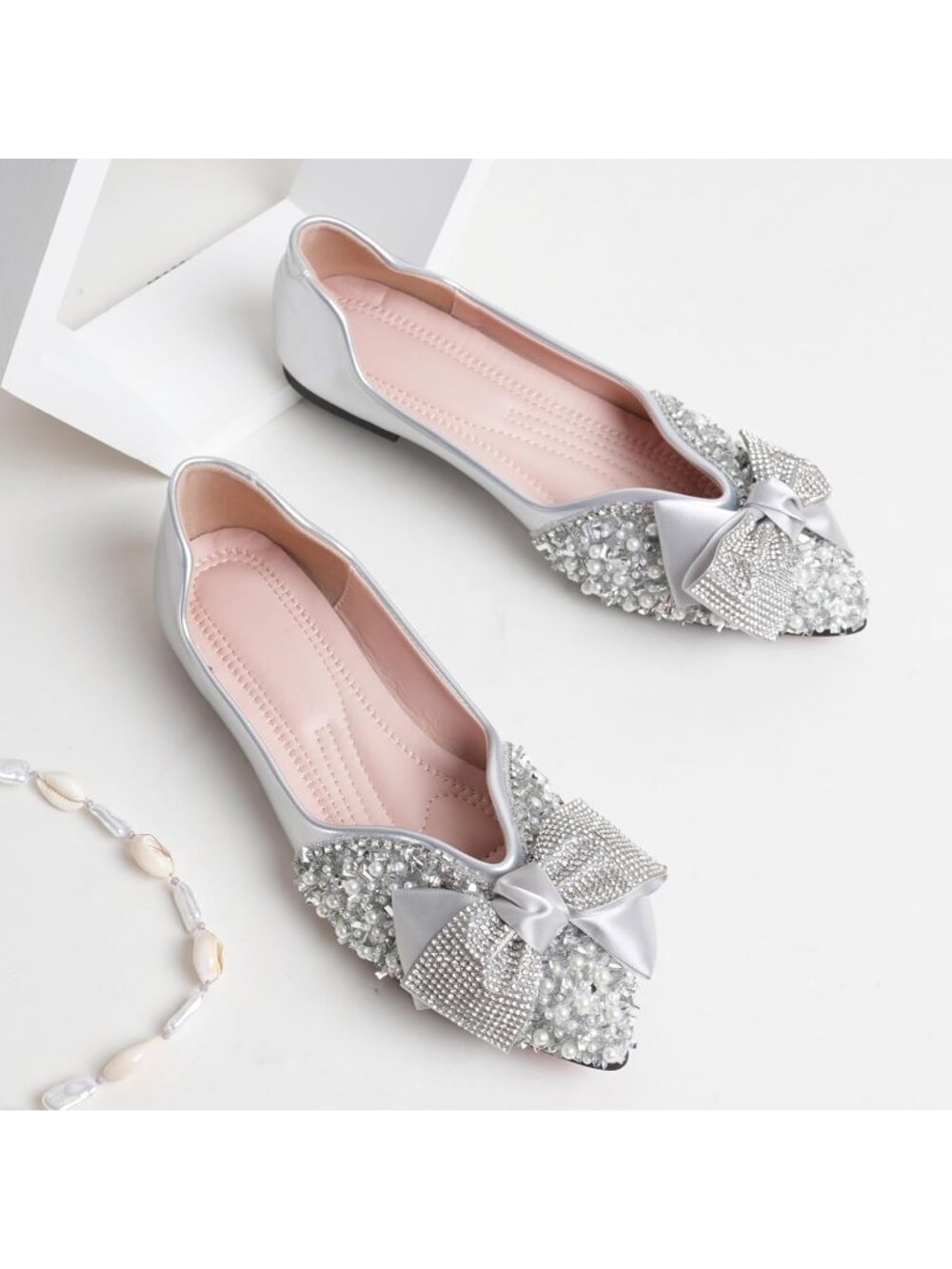 Women's Sliver Pointed Toe Casual Slip On Comfortable Wedding Dressy Flat Shoes - Picture 2 of 6